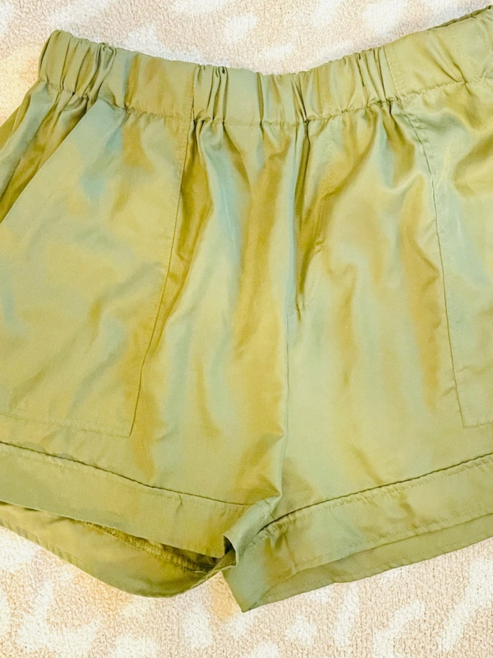 NWOT Olive Green Pull On Shorts Elastic Waist Pocket Casual Shorts XXL